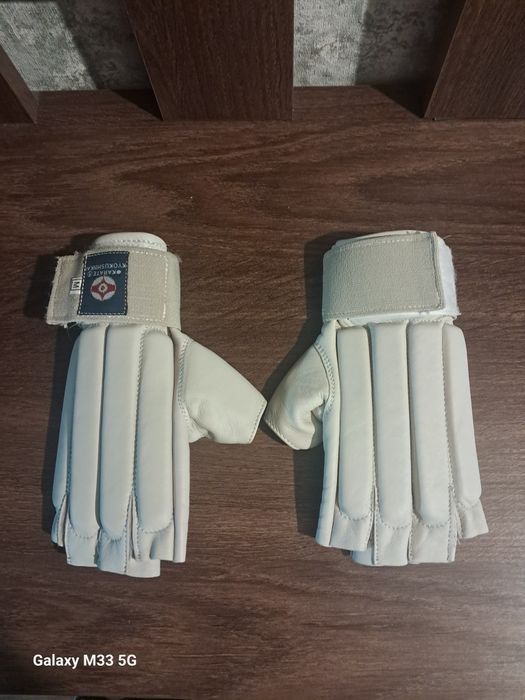 Перчаткі для карате