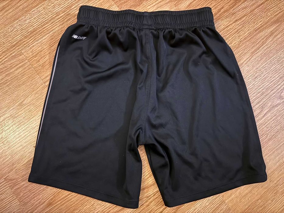 Calção NEW BALANCE do equipamento FCP | 9,99€