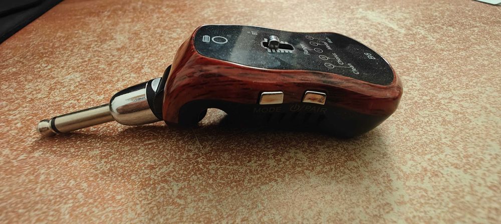 Vendo Guitarra LTD F-50 mais coluna amplificada