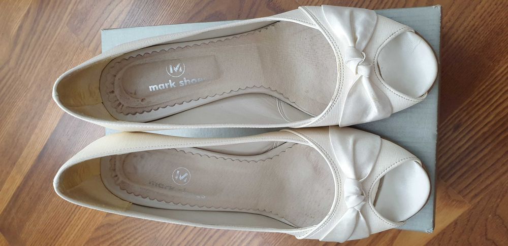 Buty ślubne roz.39 odcień kości słoniowej