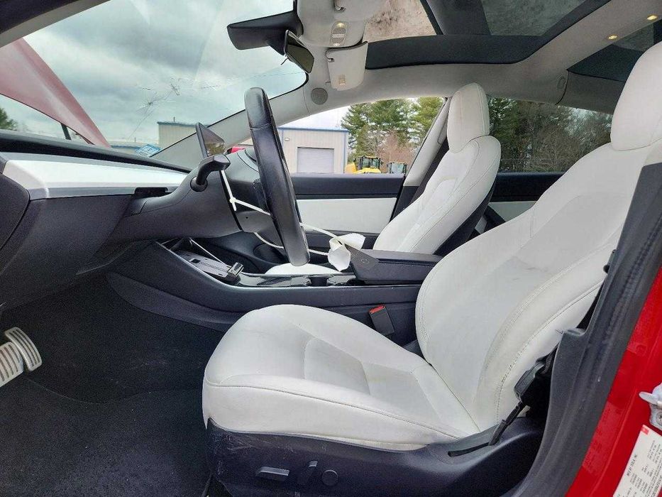 Tesla Model 3 2018