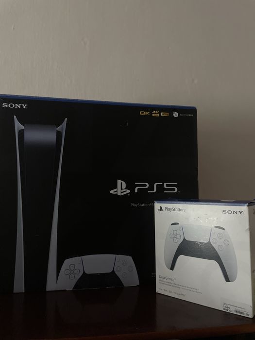 PS5 Digital edition(825gb)
