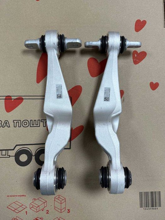 Важелі верхні, нижні задня підвіска - Tesla Model S/X Plaid 2021-2025