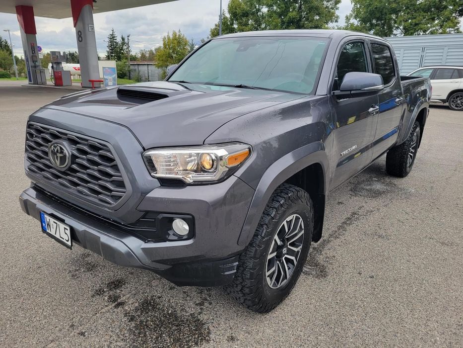 Toyota Tacoma