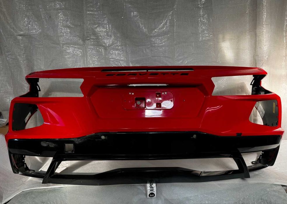 CHEVROLET CORVETTE C8 задній бампер 2020-2025