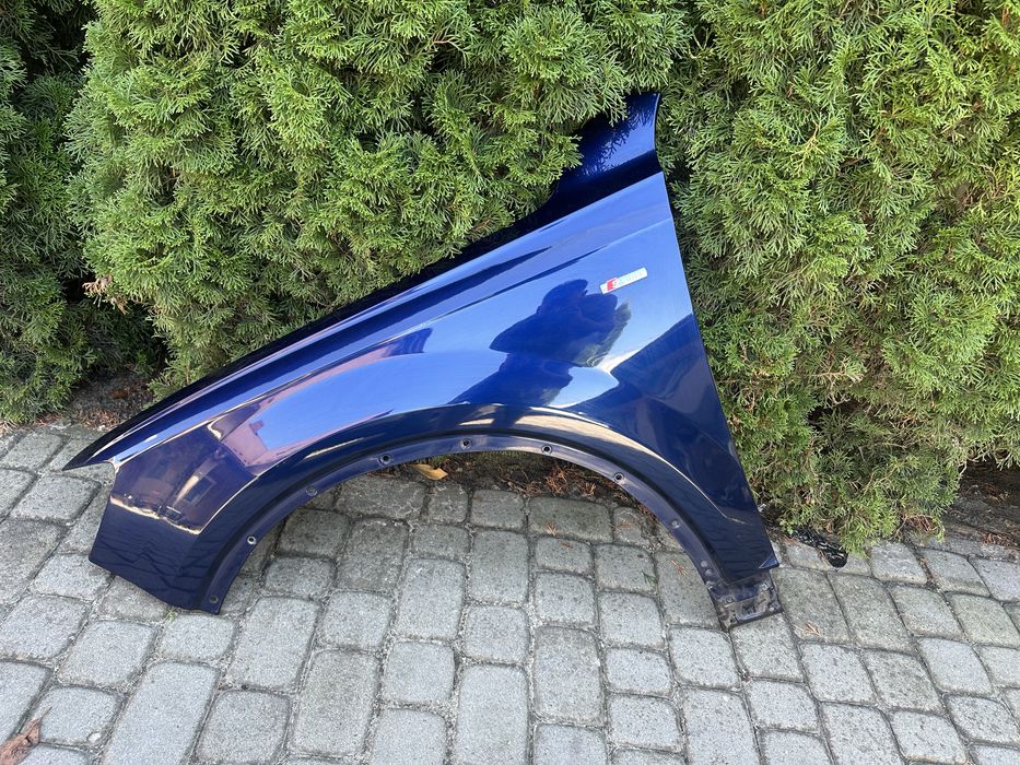 Крило ліве  AUDI Q7 4M  LX5H ліве оригінал  2017-  4M0821105C LX5H