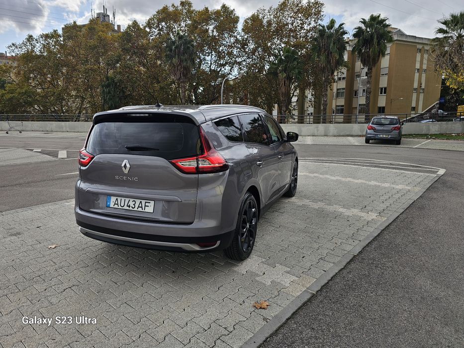 Renault grand scénic