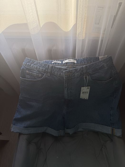 Джинсовые шорты Mango