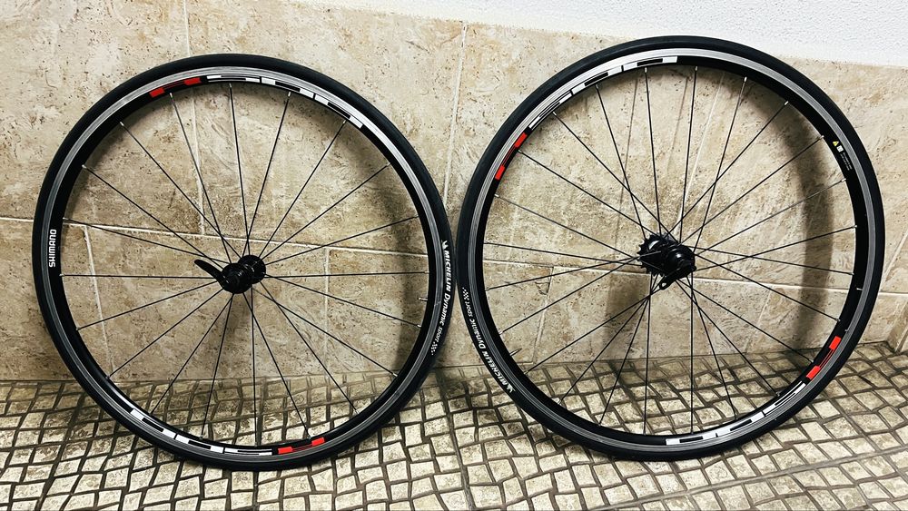 Rodas shimano aluminio michelin dynamic sport