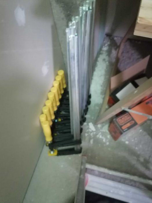 Maquinaria Carpintería Nova e semi nova