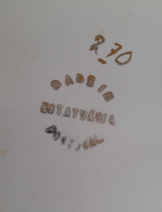 Terrina porcelana antiga