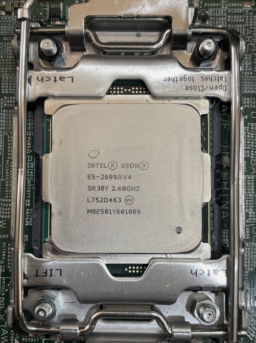 Dell Precision T7810 2x e5-2699A v4