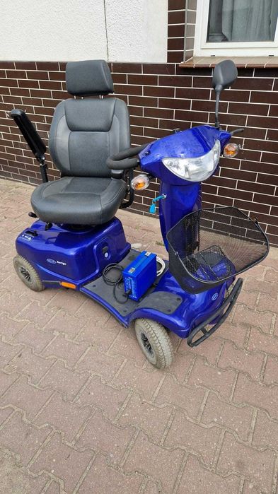 Skuter wózek inwalidzki elektryczny dla seniorów INVACARE + ŁADOWARKA