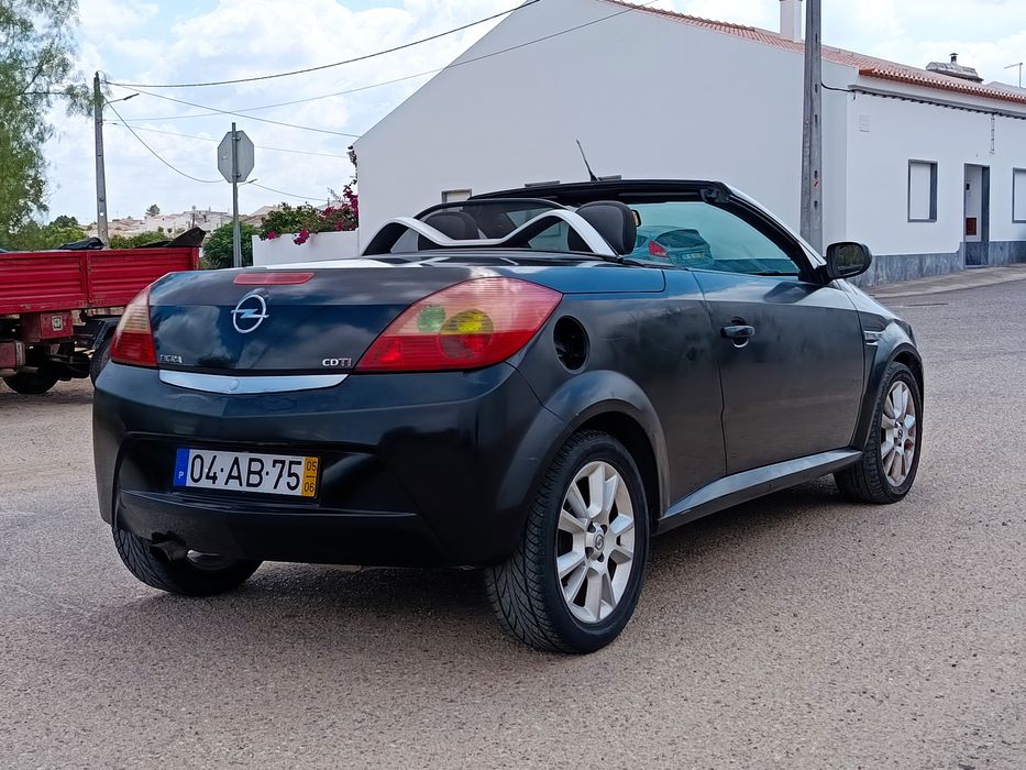 Opel tigra Twintop cabrio de 2005 a gasóleo 1.3 CDTI com 180mil kms nacional