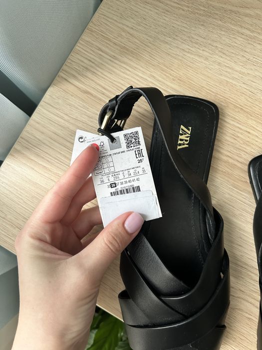 Босоніжки Zara, босоніжки чорні Zara , босоніжки шкіряні Zara
