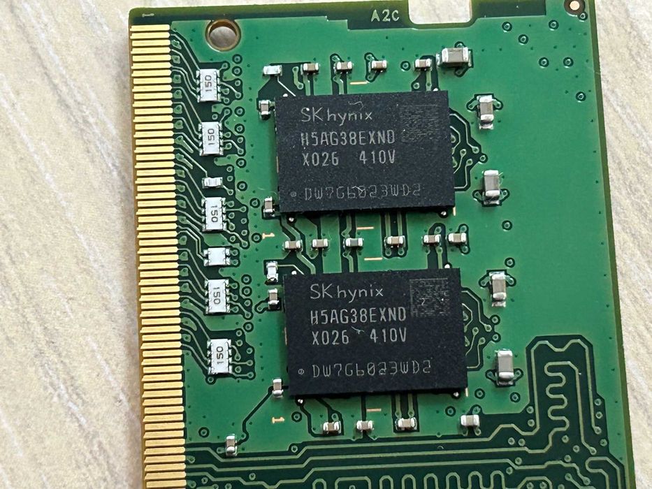 Оперативна пам'ять SO-DIMM SK Hynix DDR4 16GB (2X8) 3200 MHz: 3