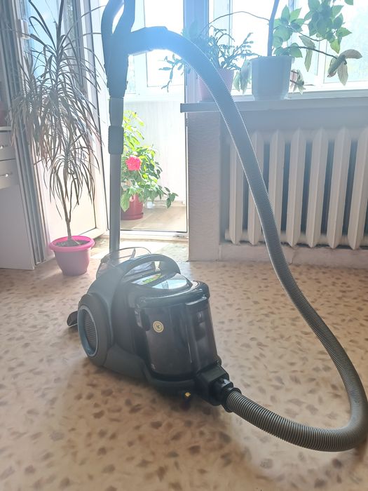 Пилосос Samsung vw9000 для сухого та вологого прибирання