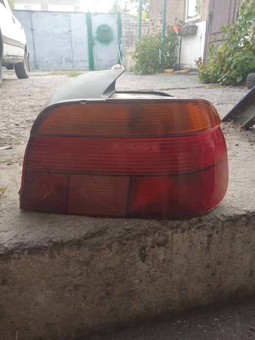 Задние фонари БМВ 5 Е 39