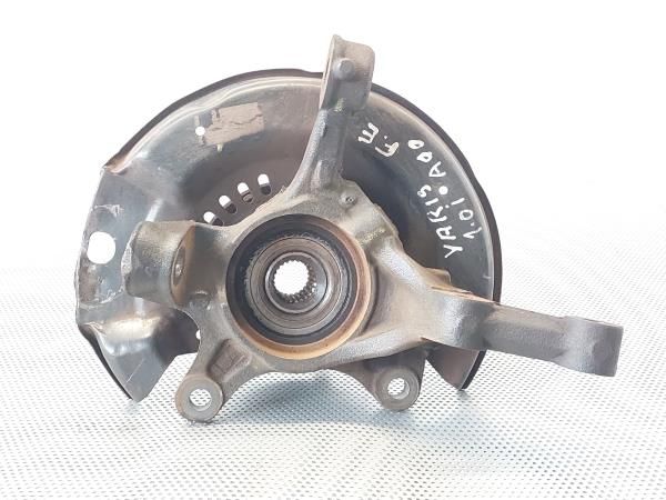 Manga de eixo frente esquerda TOYOTA Yaris (_P1_)