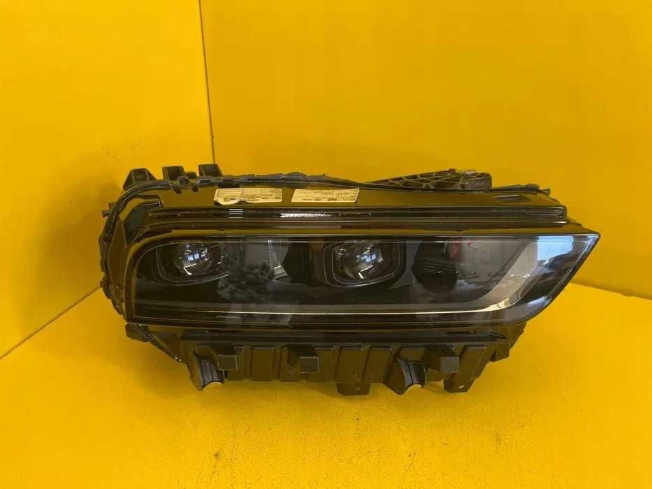 BMW G70 Фари передні, задні. Європа. USA.