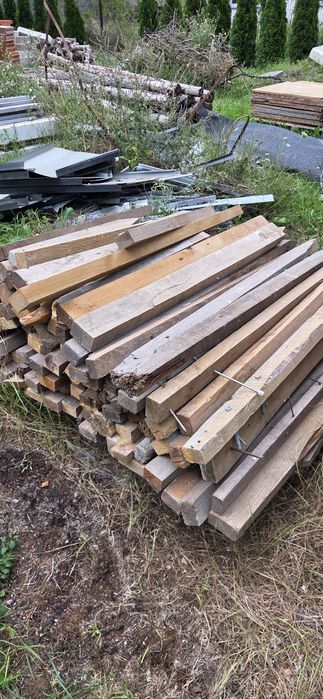 Materiały budowlane po budowie – płyty OSB, drewno, palety