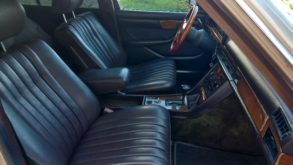 Mercedes-Benz 380 — fotografia 4