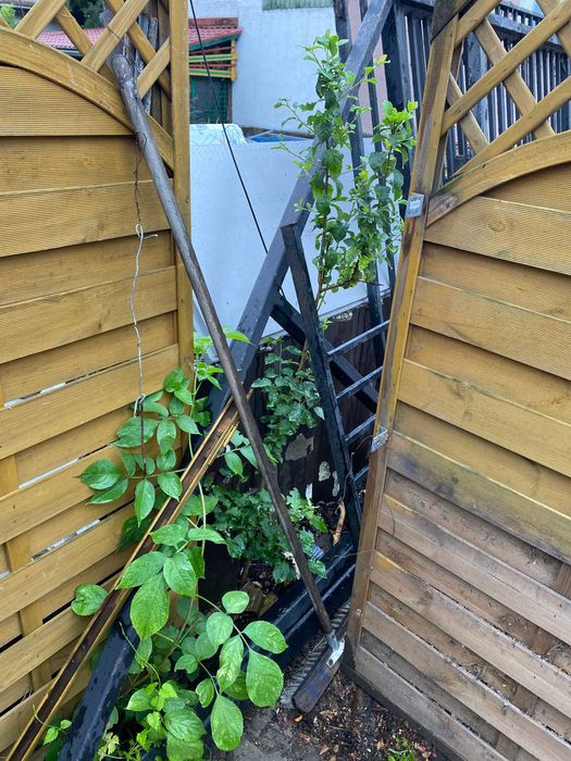 Duża ciężka solidna brama profil pełny z 2 przęsłami