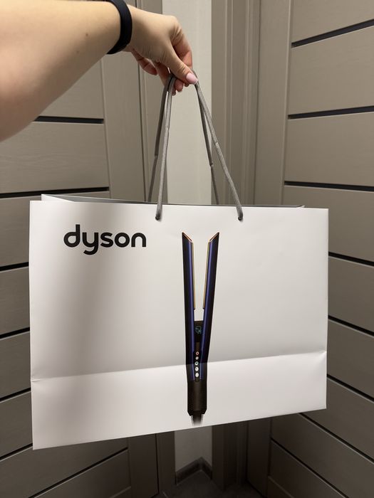Фірмовий пакет Dyson