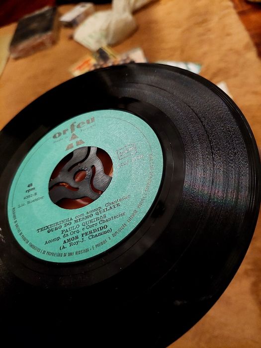 Álbum de 36 discos de vinil - 7"