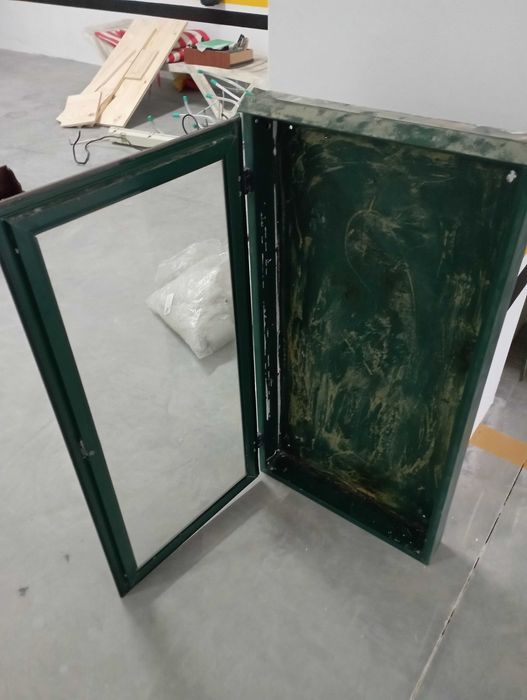 Quadro exterior (metálico) para restaurante