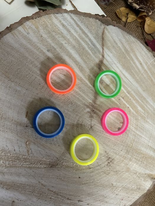 Стікери для книг