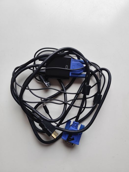 projektor 3D Benq 2700  lumenów z głosnikiem i z androidem przystawką