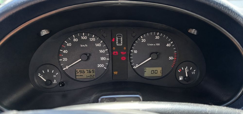 Volkswagen Sharan — fotografia 4