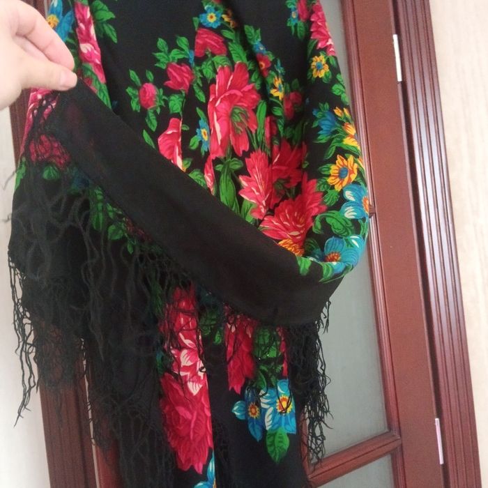 Платки шерстяные