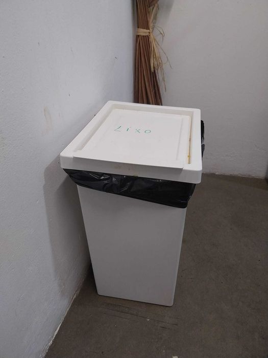 microondas e outros artigos para a casa