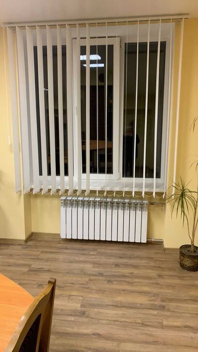 Вертикальні жалюзі для офісу, школи, саду, лікарні