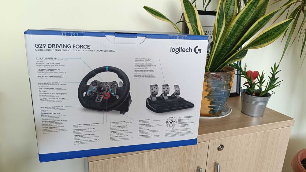 Nowa Kierownica Logitech G29 Driving Force Racing Wheel PS5,PS4,PC/Mac