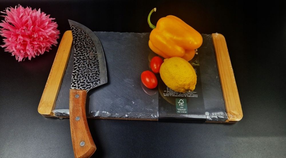 Deska do serwowania z kamienia łupkowego i bambusa 35 x 20 cm Kuchnia