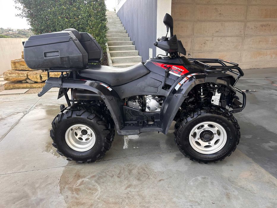 Moto4 Linhai LH300 4X4 C/ Bola de Reboque e Top Case