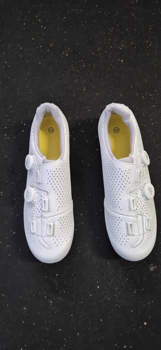 Sapatos de ciclismo