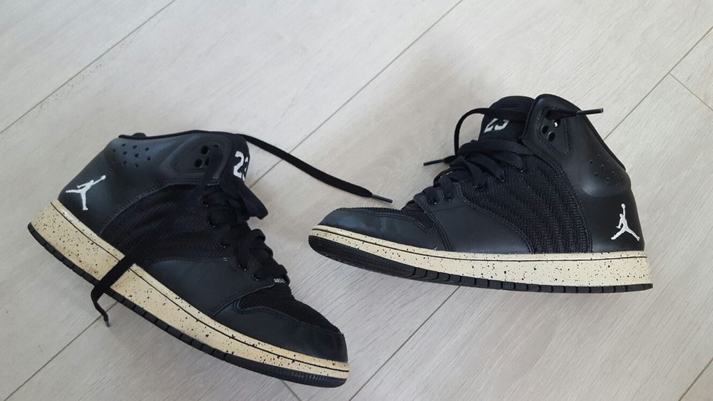 Buty Nike Jordan1 flight 4