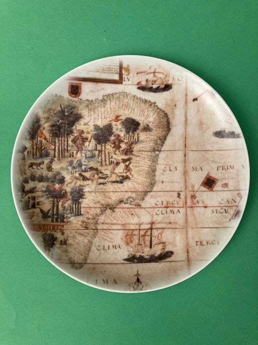 Prato Decorativo em porcelana Descobrimentos Portugueses Brasil