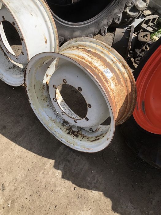 Felgi r28 new holland