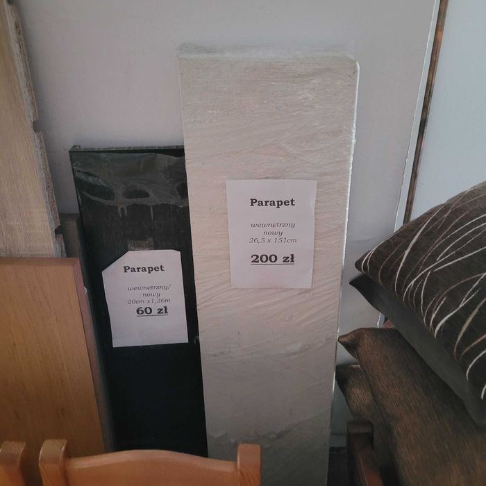 Parapet wewnetrzny bialy