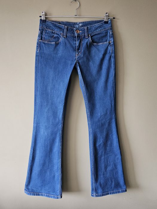 Tommy Hilfiger spodnie jeansy a'la dzwony rozmiar 28/32