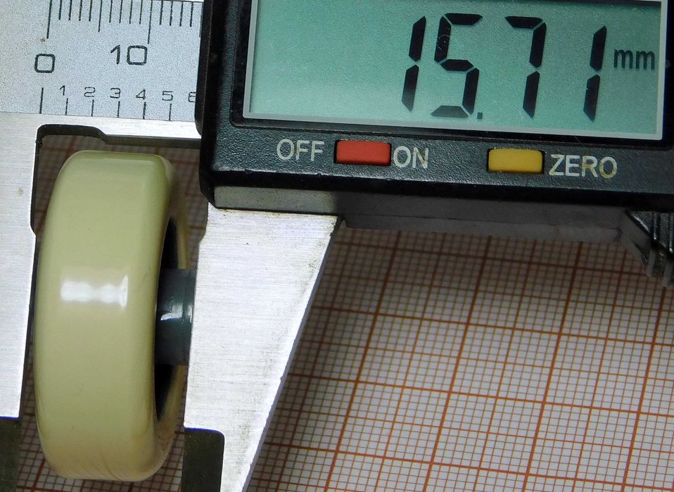 Kondensator ceramiczny 29pF 3,5kV England [B] - cena 2 sztuk