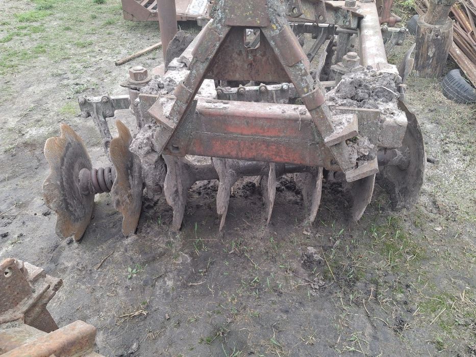 Продам діски до трактора.