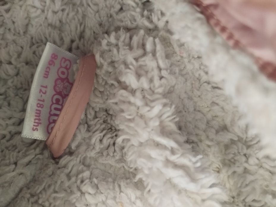 Курточка на дівчинку