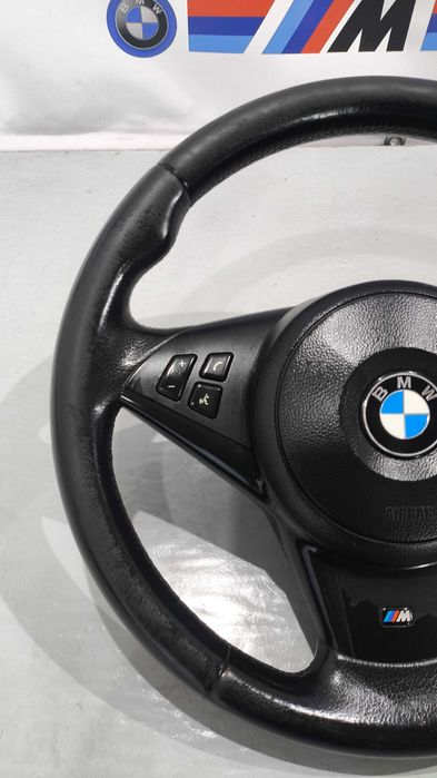 Volante BMW Serie 5/6 (E60/E61/E63/E64) Pack M (Chave de Lamina/Fase 1)