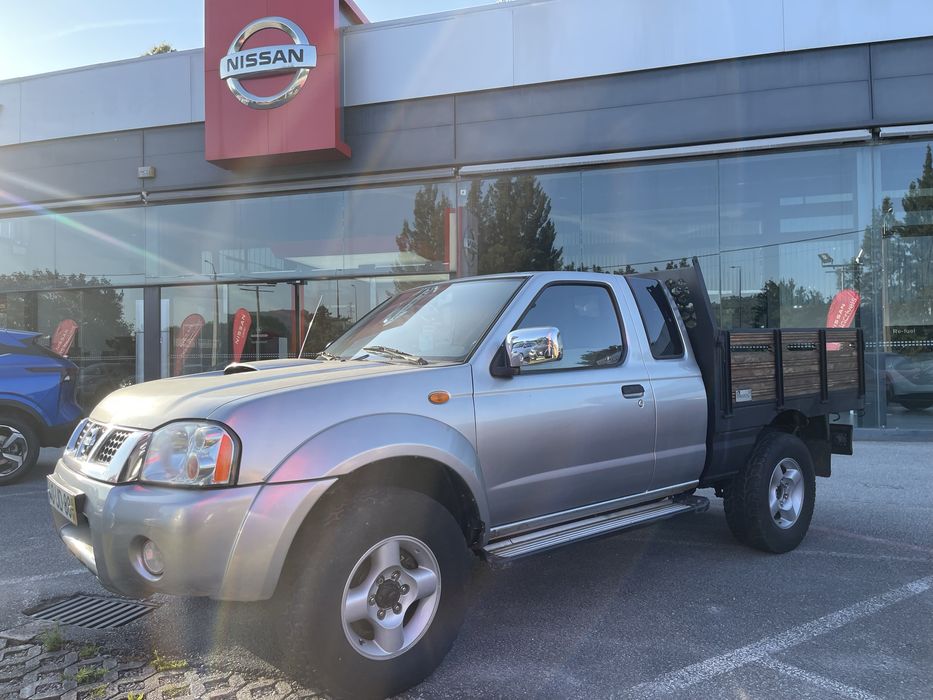 Nissan Navara D22 -2003